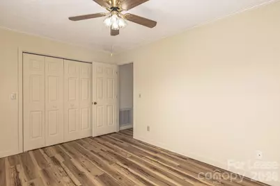 75 Laurelwood Drive #69, Marion, NC 28752 - Photo 7