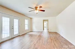 1707 David Dr, Shelby, NC 28150 - Photo 11