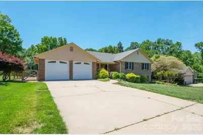 725 Sunridge Drive #18, Lincolnton, NC 28092 - Photo 3