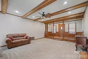 725 Sunridge Dr, Lincolnton, NC 28092 - Photo 9