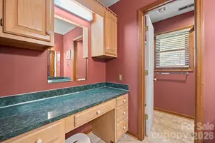 725 Sunridge Dr, Lincolnton, NC 28092 - Photo 33