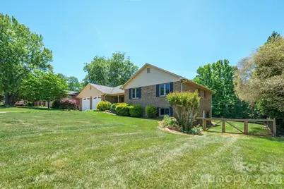 725 Sunridge Drive #18, Lincolnton, NC 28092 - Photo 1