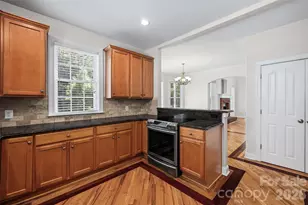1606 Ferdinand Ln, York, SC 29745 - Photo 11