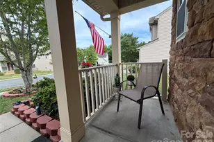 6105 Lighted Way Ln, Indian Trail, NC 28079 - Photo 3