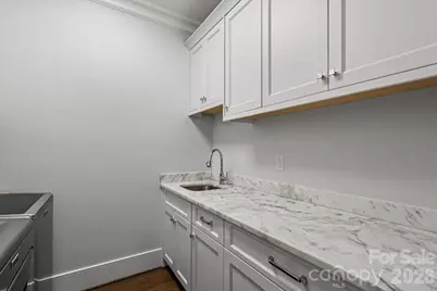 1160 S Kings Drive, Charlotte, NC 28207 - Photo 31
