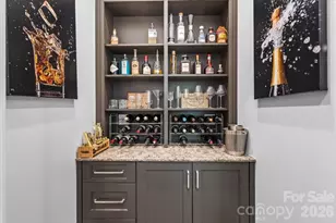 1160 S Kings Dr, Charlotte, NC 28207 - Photo 15