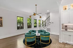 1160 S Kings Dr, Charlotte, NC 28207 - Photo 3
