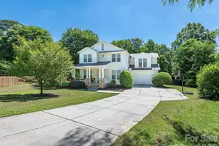 1409 Shade Tree Ct, Matthews, NC 28104 - Photo 1