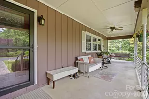 11 Summer Ln, Spruce Pine, NC 28777 - Photo 5
