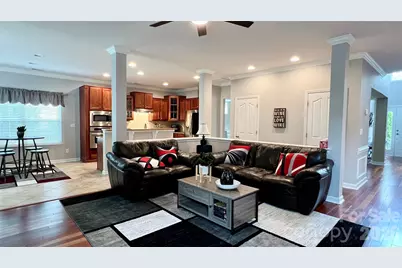 2413 Merryvale Way N, Waxhaw, NC 28173 - Photo 9