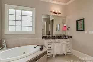 2508 Maybank Dr, Charlotte, NC 28211 - Photo 11