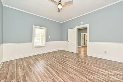 408 S 12th Street, Bessemer City, NC 28016 - Photo 7