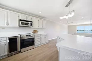 7831 Spinnaker Bay Dr, Sherrills Ford, NC 28673 - Photo 13