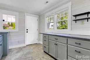 29 Salem St, Brevard, NC 28712 - Photo 9