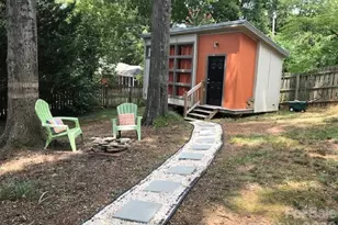 1140 Bevis Dr, Charlotte, NC 28209 - Photo 19