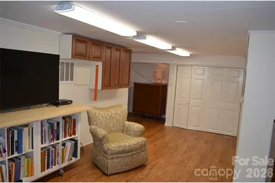 1140 Bevis Drive, Charlotte, NC 28209 - Photo 13