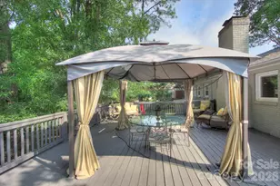 1140 Bevis Dr, Charlotte, NC 28209 - Photo 31