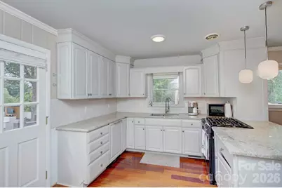 1140 Bevis Drive, Charlotte, NC 28209 - Photo 13