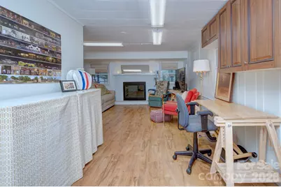 1140 Bevis Drive, Charlotte, NC 28209 - Photo 27