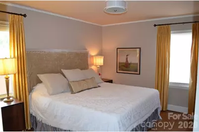 1140 Bevis Drive, Charlotte, NC 28209 - Photo 7