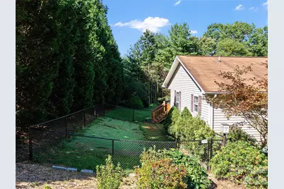282 Sourwood Drive, Spruce Pine, NC 28777 - Photo 21