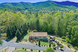282 Sourwood Dr, Spruce Pine, NC 28777 - Photo 1