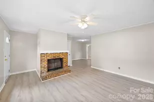 871 Rolling Green Dr, Rock Hill, SC 29730 - Photo 3