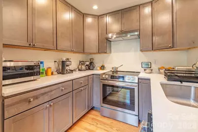 14 Watauga Street, Asheville, NC 28801 - Photo 31