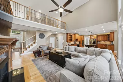 151 43rd Avenue Drive NW, Hickory, NC 28601 - Photo 5