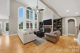 151 43rd Ave Dr NW, Hickory, NC 28601 - Photo 3