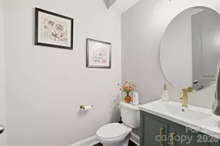 11502 Sweet Birch Ln, Charlotte, NC 28278 - Photo 7