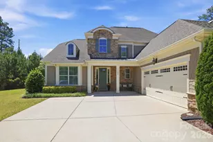 11502 Sweet Birch Ln, Charlotte, NC 28278 - Photo 3