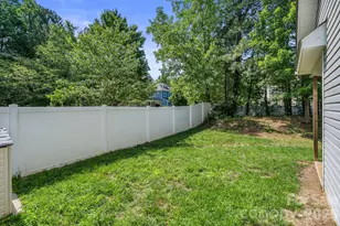 19303 Pocono Ln, Cornelius, NC 28031 - Photo 37