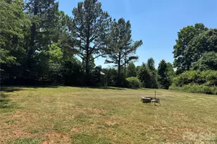 131 Bethany Woods Ln, Statesville, NC 28625 - Photo 15