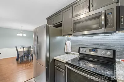 3868 W Nc 10 Highway, Newton, NC 28658 - Photo 11