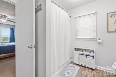 3868 W Nc 10 Highway, Newton, NC 28658 - Photo 17