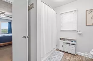 3868 W Nc 10 Hwy, Newton, NC 28658 - Photo 17