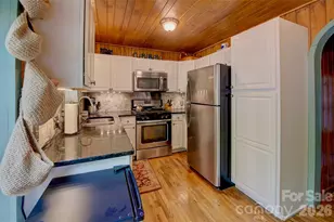 262 Azalea Hills Ln, Spruce Pine, NC 28777 - Photo 17