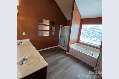 9120 Viscount Lane, Charlotte, NC 28269 - Photo 21