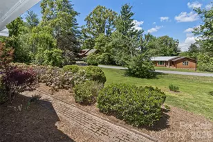 10 Applecross Rd, Weaverville, NC 28787 - Photo 9