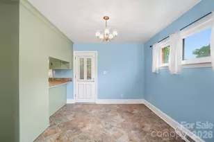 6239 Netherwood Dr, Charlotte, NC 28210 - Photo 13