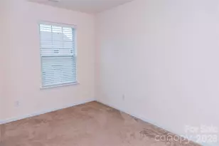10443 Benfield Rd, Charlotte, NC 28269 - Photo 5