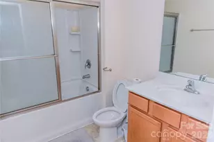 10443 Benfield Rd, Charlotte, NC 28269 - Photo 19