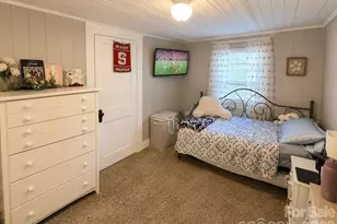 36 20th Ave NE, Hickory, NC 28601 - Photo 13