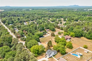 2903 Forbes Rd, Gastonia, NC 28056 - Photo 7