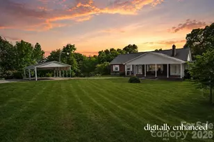 3021 Davis Park Rd, Gastonia, NC 28052 - Photo 1