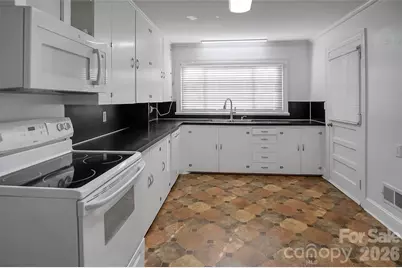 3021 Davis Park Road, Gastonia, NC 28052 - Photo 15
