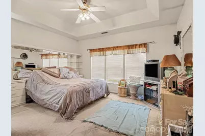 8800 Cavonnier Lane, Charlotte, NC 28216 - Photo 19
