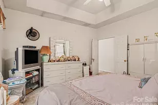 8800 Cavonnier Ln, Charlotte, NC 28216 - Photo 21