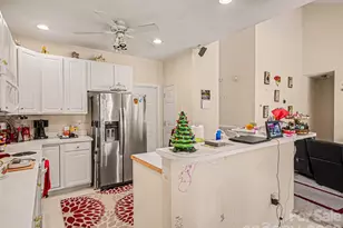 8800 Cavonnier Ln, Charlotte, NC 28216 - Photo 15